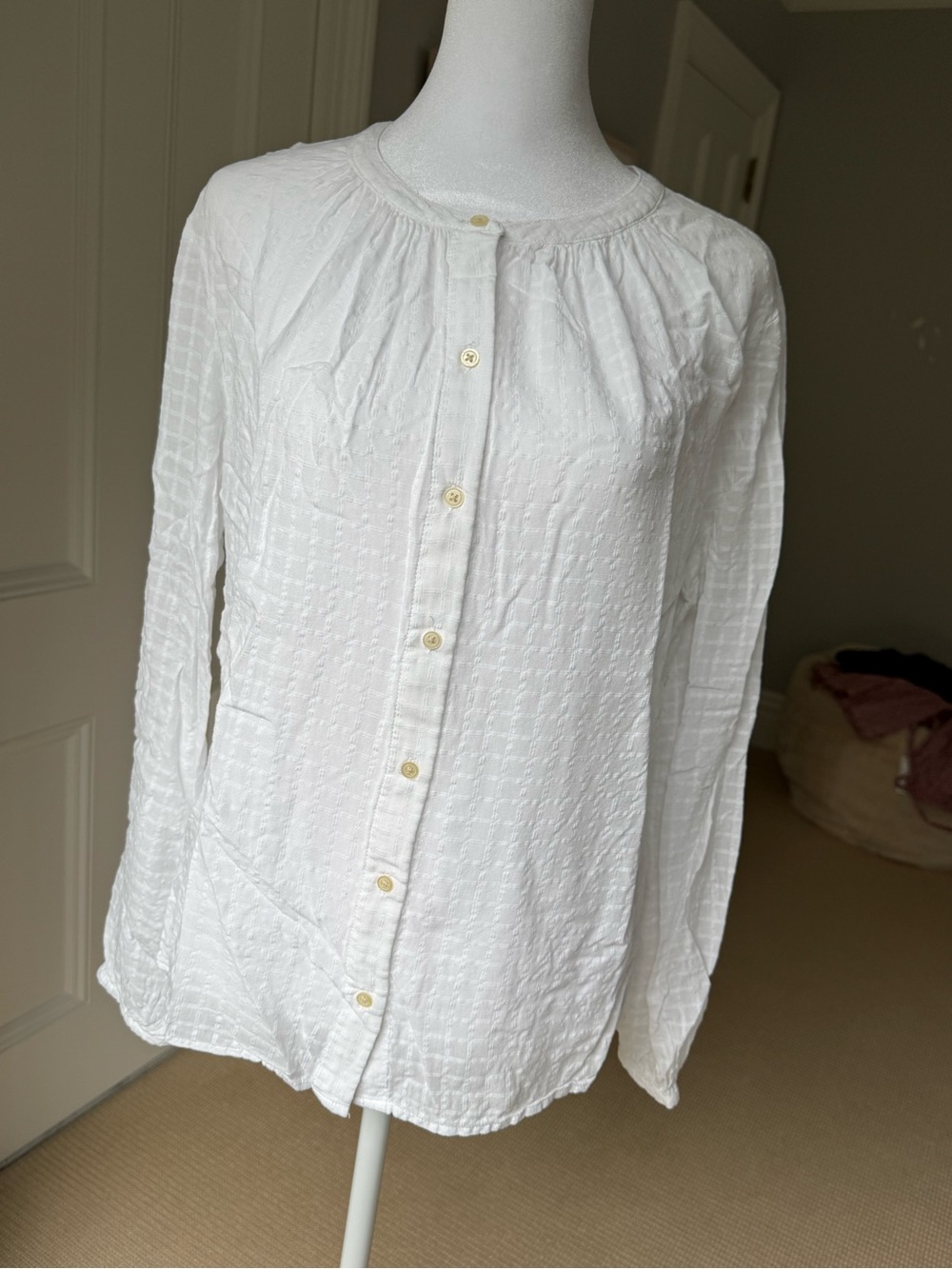 GAP White Textured Button-Down Long Sleeve Top